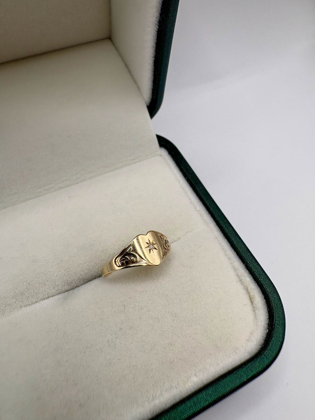 9ct gold diamond heart signet ring