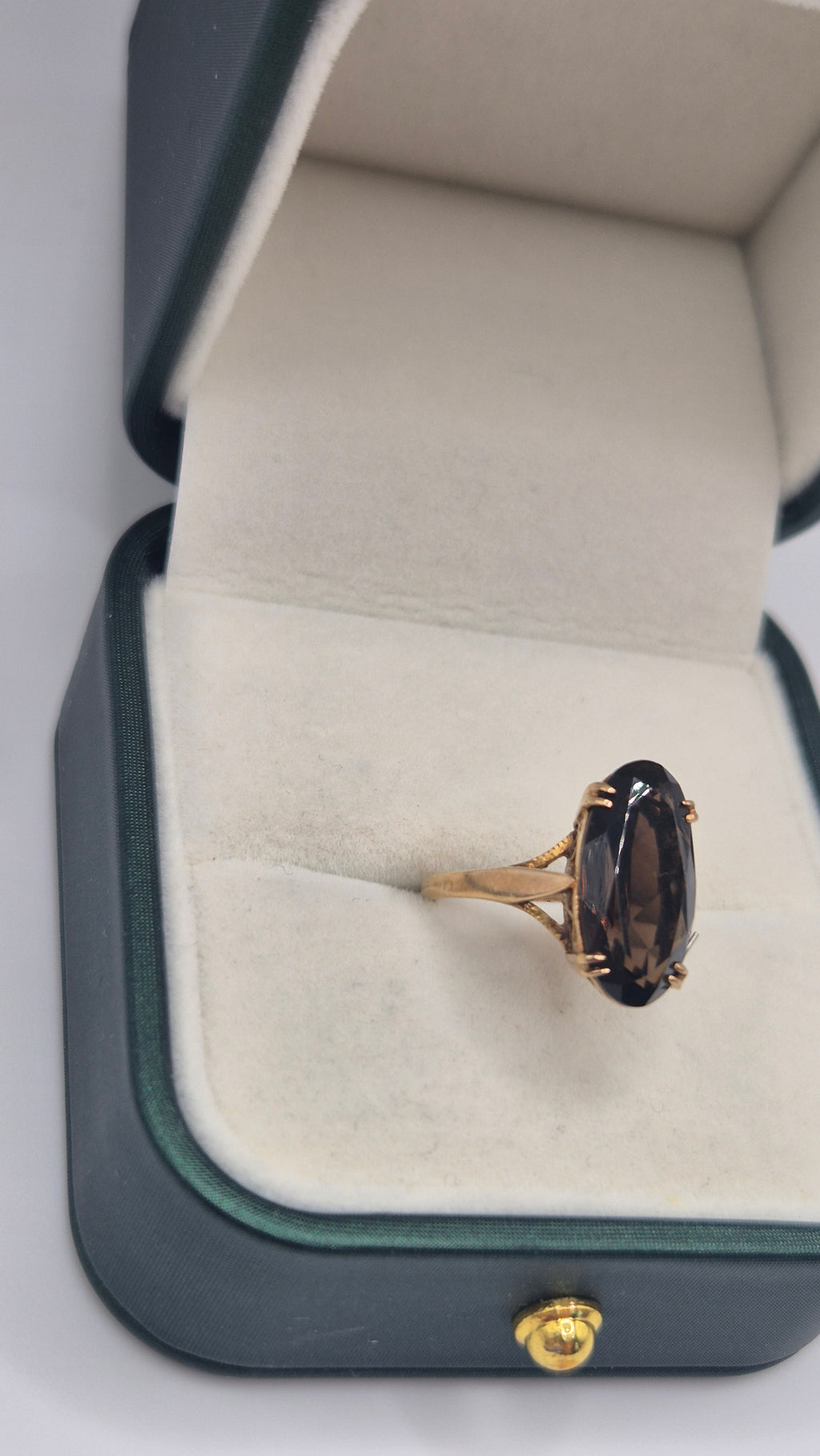 9ct gold smokey quartz ring