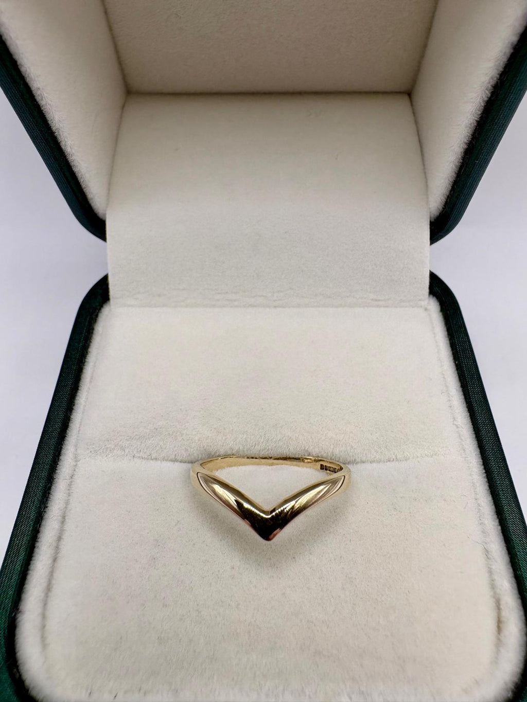 9ct gold wishbone ring