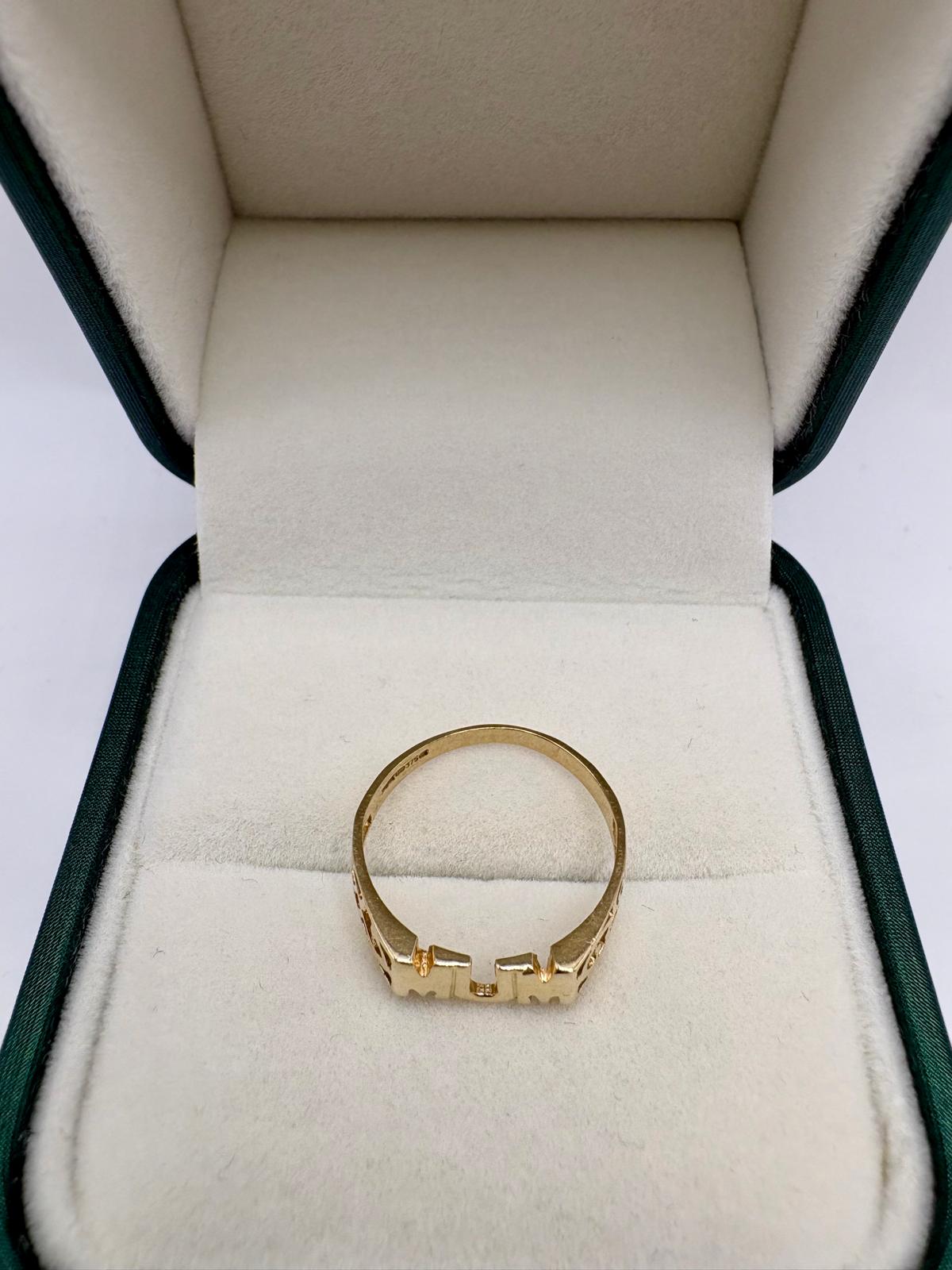 9ct gold mum ring