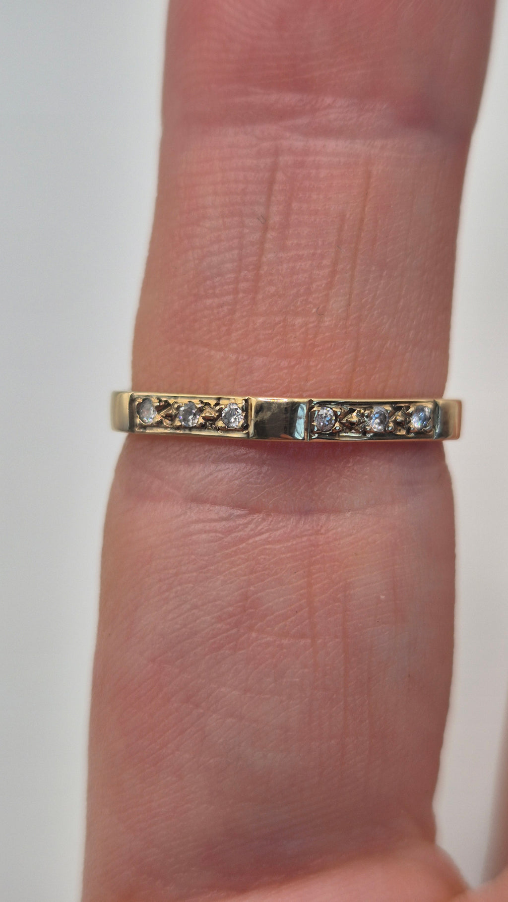 9ct gold diamond hexagonal ring